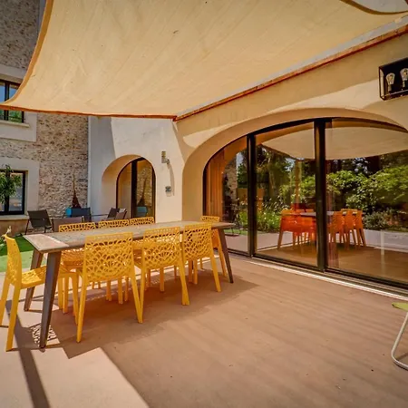 Imagine Roussillon Privee Avec Piscine - 8 Personnes Affittacamere
