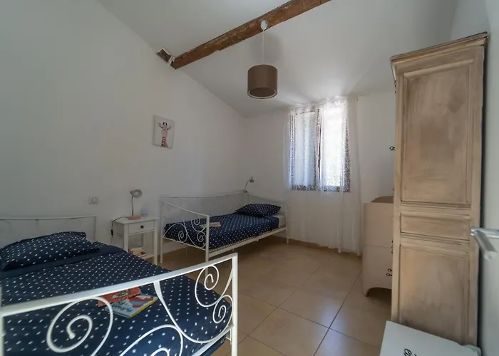 Imagine Roussillon Privee Avec Piscine - 8 Personnes